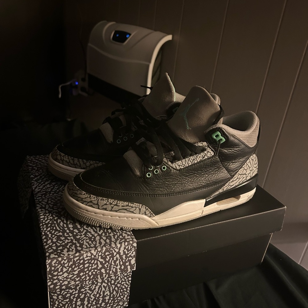 jordan 3 green glow